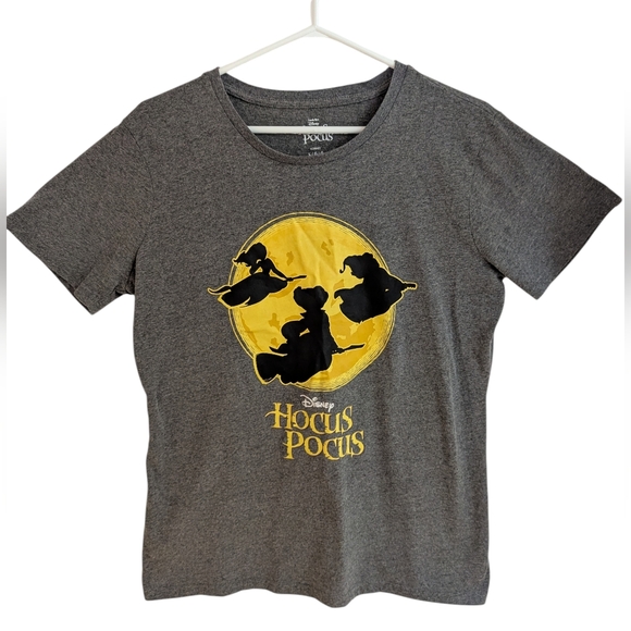 Disney Tops - 2 For $30 Disney Hocus Pocus Women's LARGE Grey Graphic Print T-Shirt